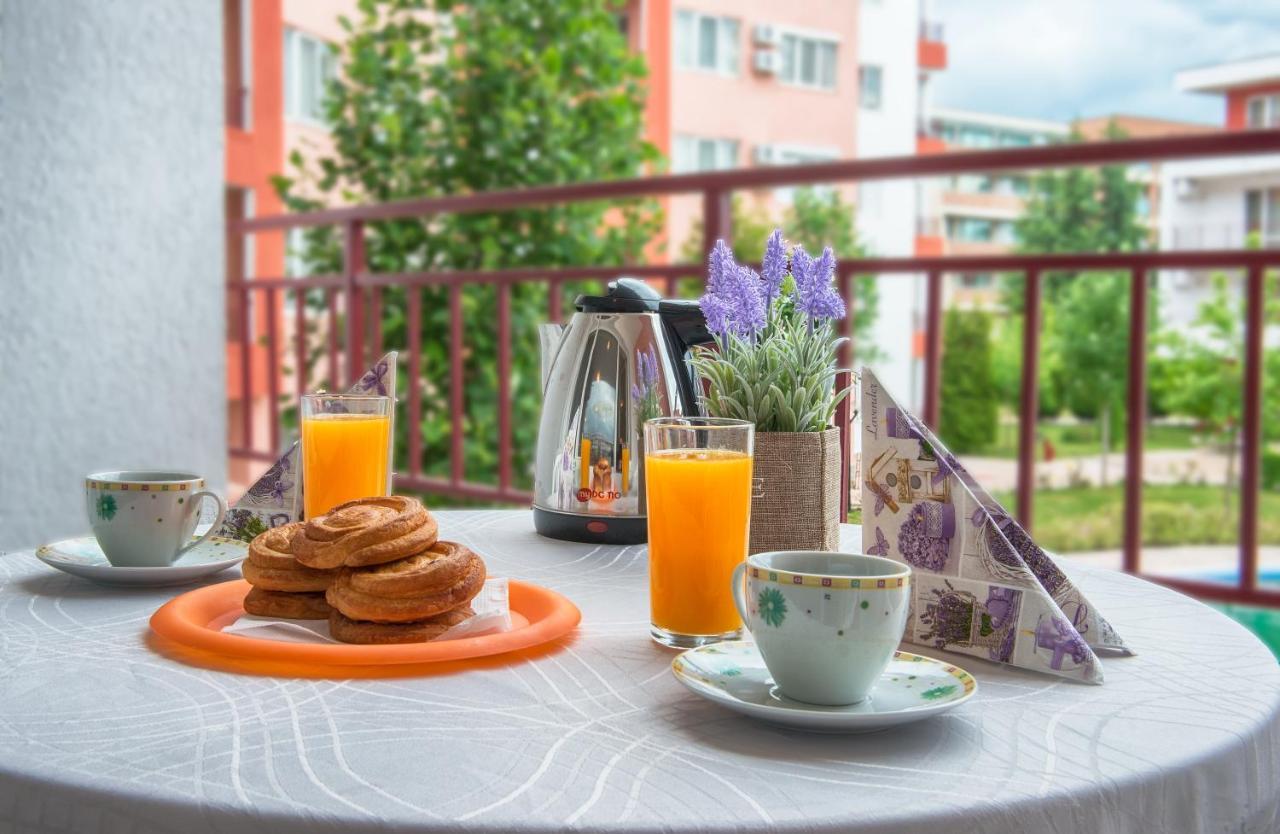 Privilege Beach Apartments Sveti Vlas Luaran gambar