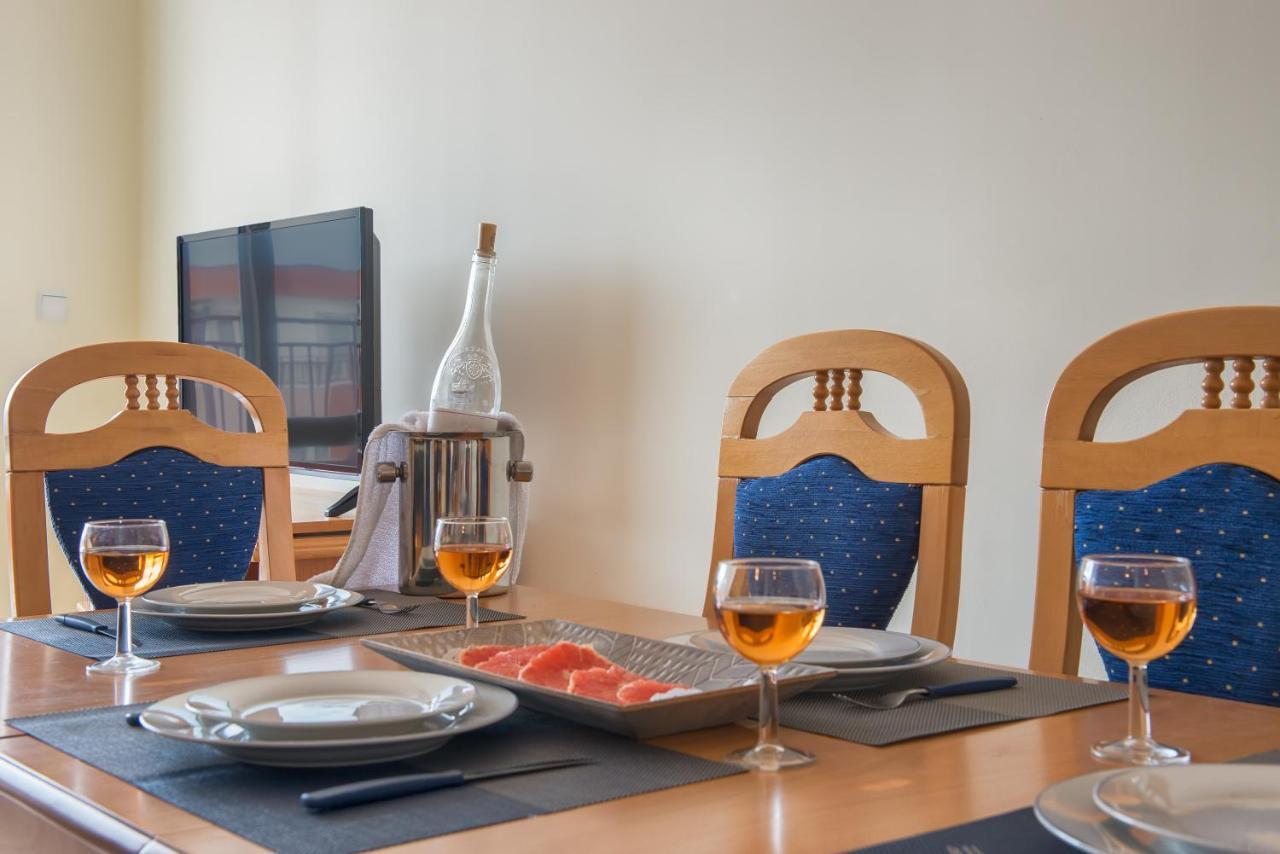 Privilege Beach Apartments Sveti Vlas Luaran gambar