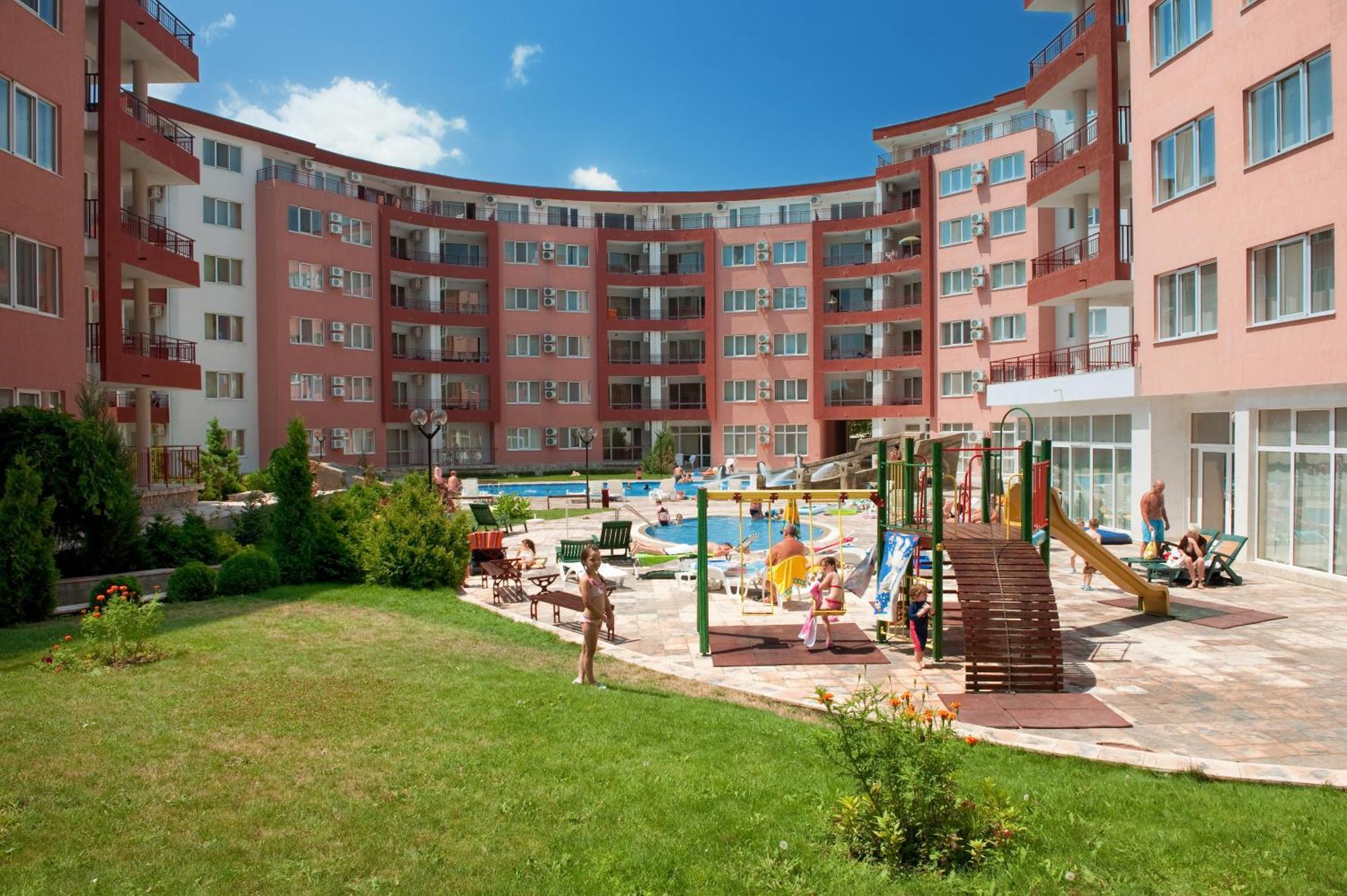 Privilege Beach Apartments Sveti Vlas Luaran gambar